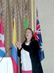 Foto de Sandra Polti durante su intervención.