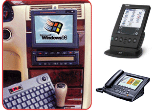 Foto de un ordenador de abordo, una agenda digital y un teléfono con pantalla y conexión a Internet.